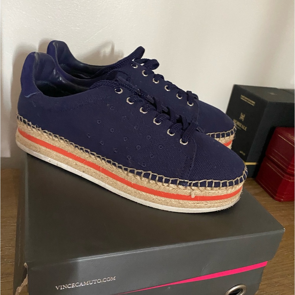 Women’s shoes